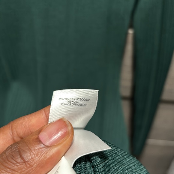 Rachel Roy Green Sweater Dress. Size: M - Picture 6 of 6